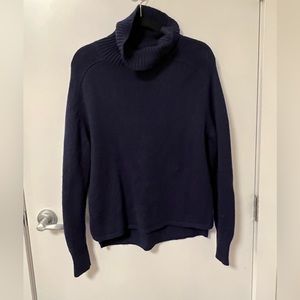 Aritzia Golden by TNA blue knit turtleneck sweater